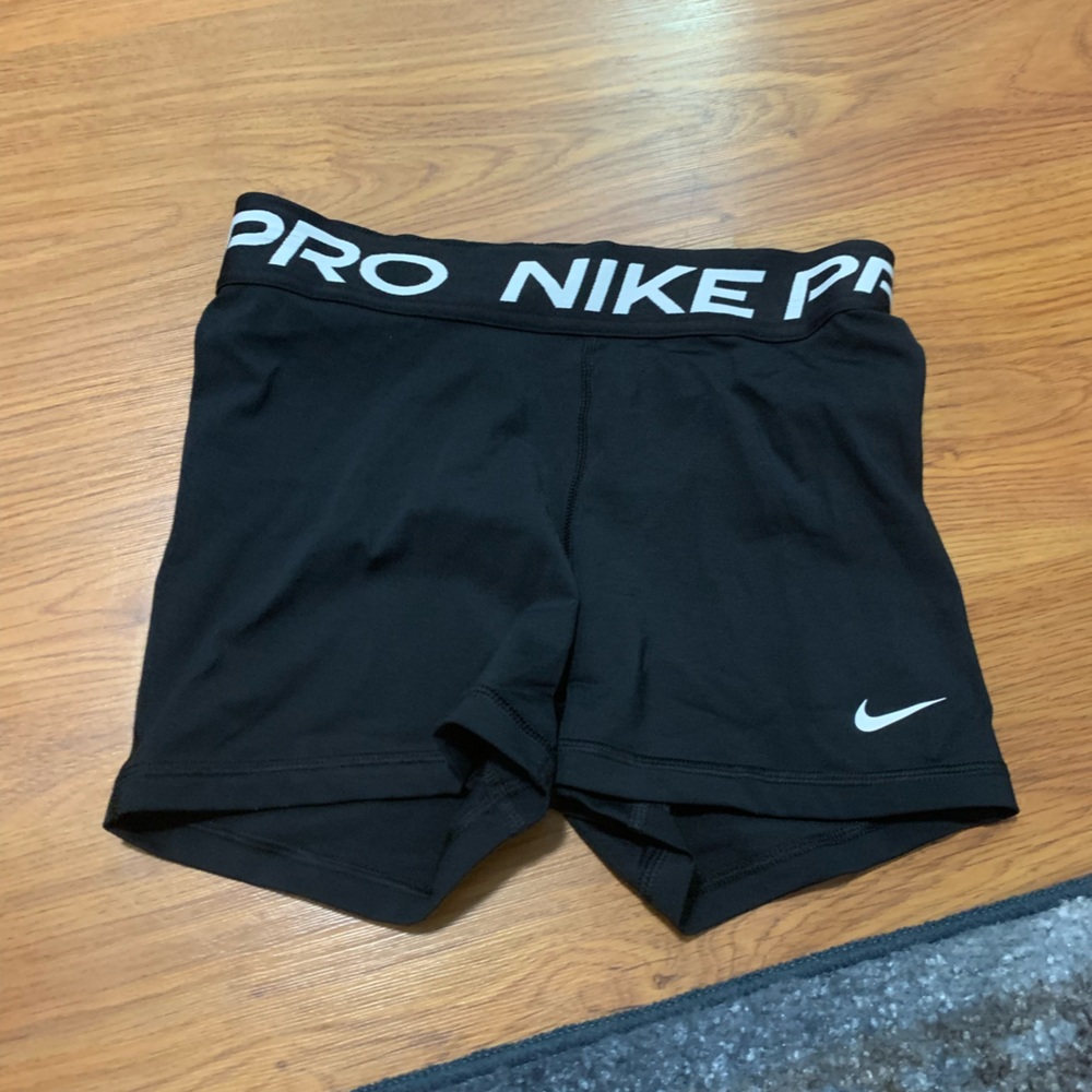 Nike spandex